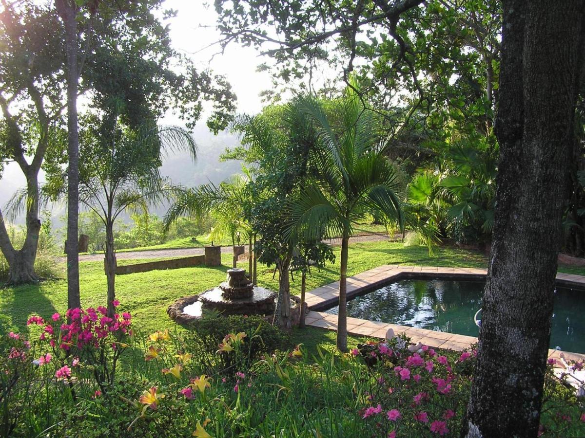 Bohm'S Zeederberg Country House เฮซีวิว ภายนอก รูปภาพ